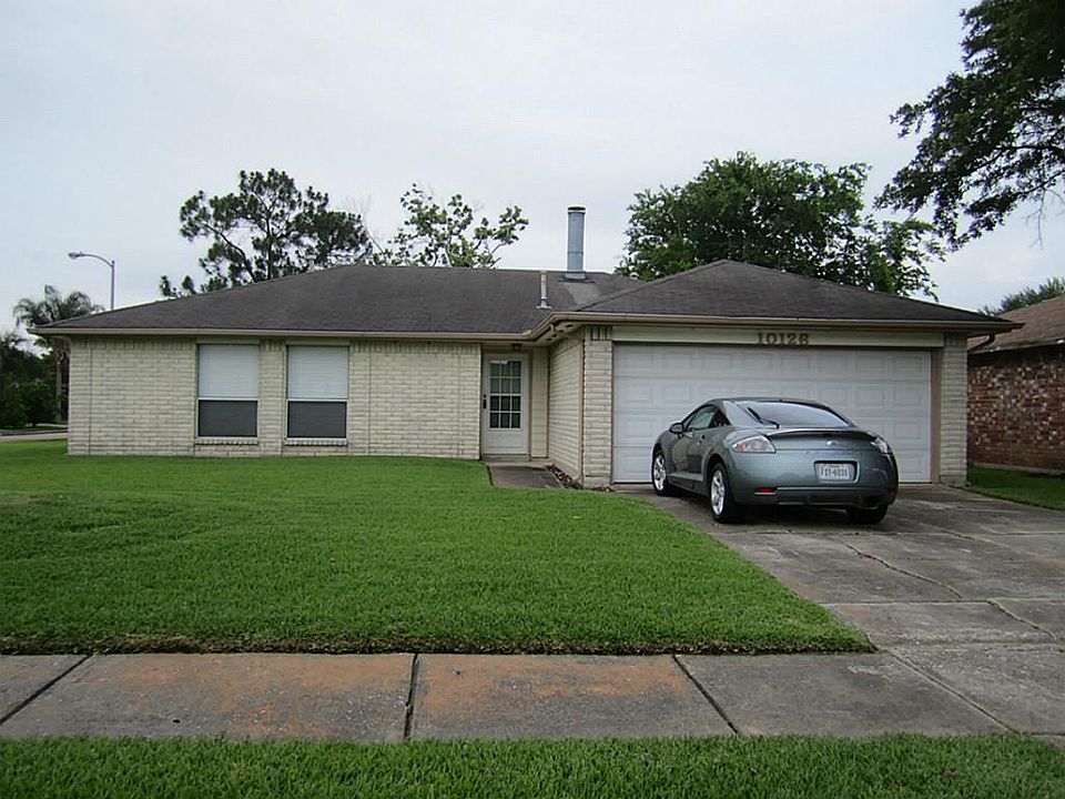 1st image of 10126 Park Ln