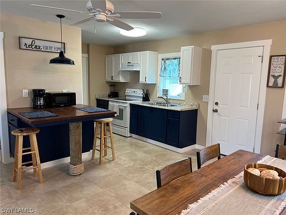 4th image of 2509 Harbor View Dr