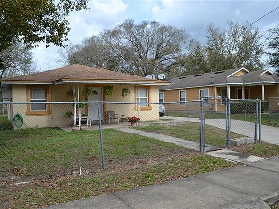 2nd image of 4549 College Dr