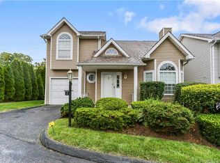 596 Glenbrook Rd APT 1, Stamford, CT 06906