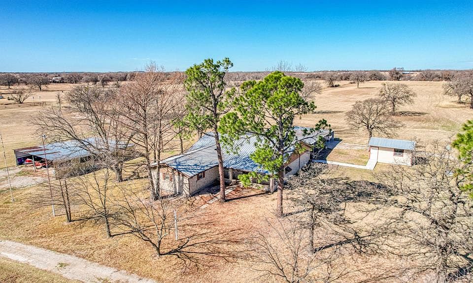 823 Tuggle Rd, Lipan, TX 76462 MLS 20018330 Zillow