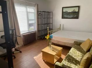 275 Burrows Ave #1, Winnipeg, MB R2W1Z4