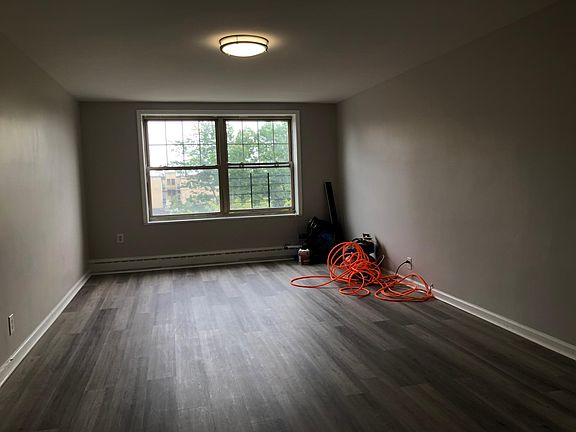 2nd image of 2465 John Fitzgerald Kennedy Blvd #7Y