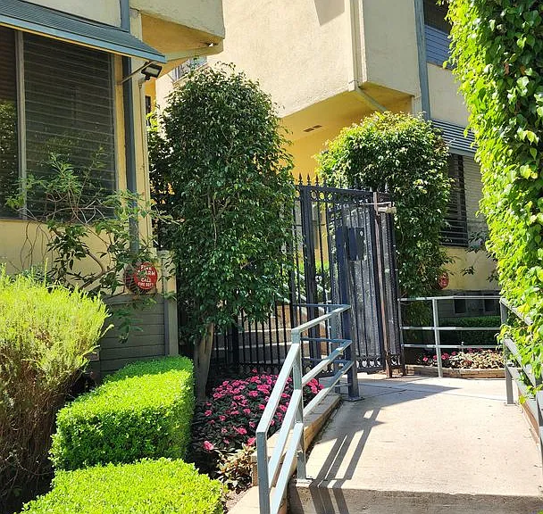 Ogden Apartments — Photo 11
