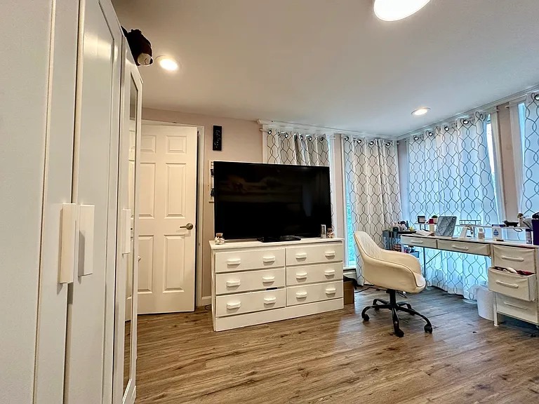 13 Mill St #2 — Photo 6