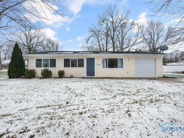 134 Lones Dr, Perrysburg, OH 43551