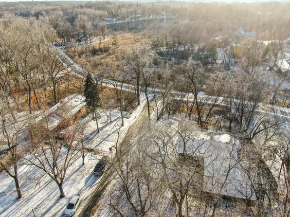 3612 Croftview Ter, Minnetonka, MN 55345