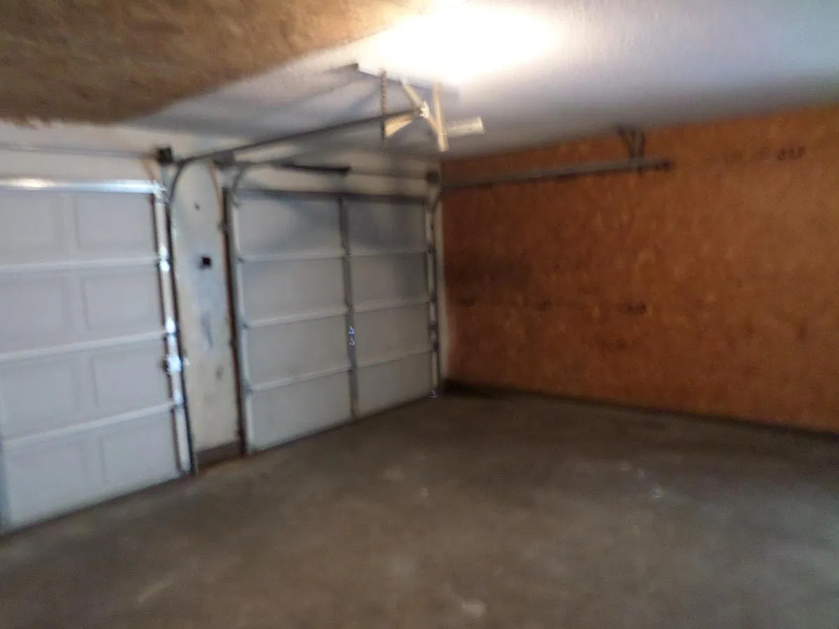 2812 Grinnell Avenue — Photo 4