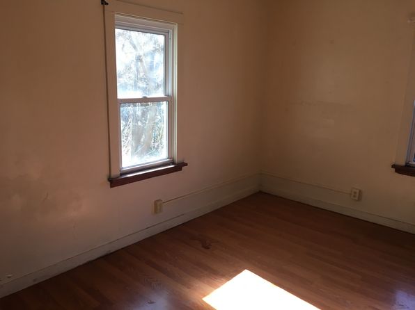 939 Shady Ave