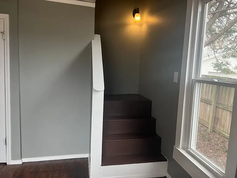 1700 W Chestnut St — Photo 11