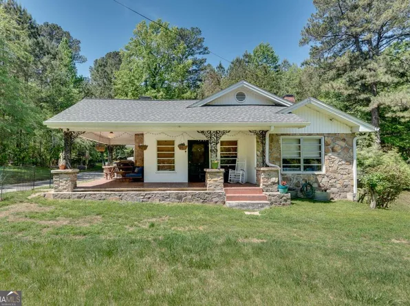 3395 Pope Rd, Douglasville, GA 30135