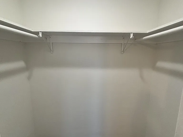 1120 E 2nd St #9 — Photo 10