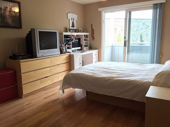 4th image of 24229 Oak Park Dr #A