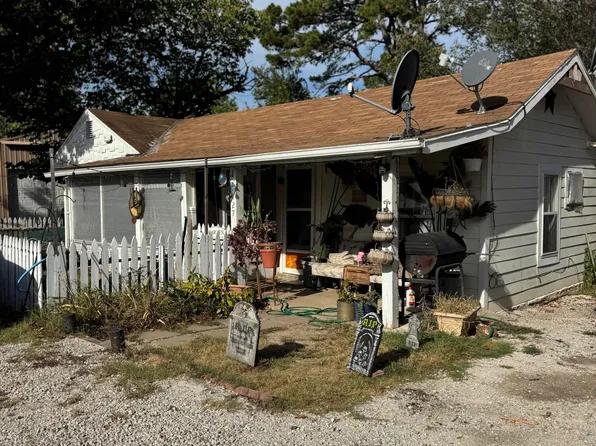 7127 State Hwyi 13, Lampe, MO 65681