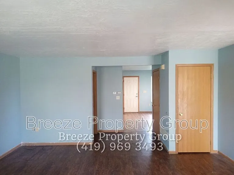 1449 N Huron St — Photo 2