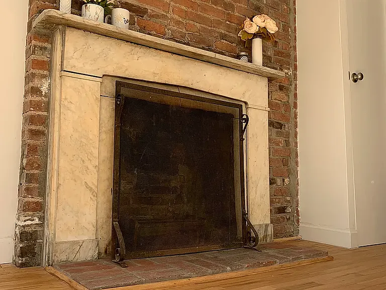11 Charles St #7 — Photo 6