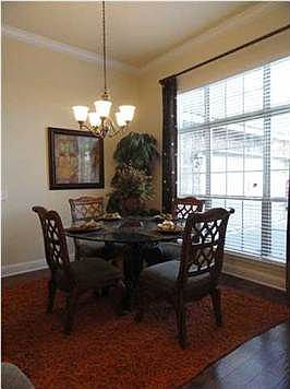 2nd image of 916 Legacy Oaks Dr