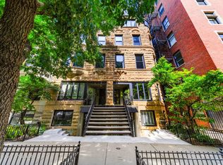 82 E Elm St APT 2, Chicago, IL 60611
