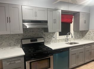 134 Nevada St, Hicksville, NY 11801
