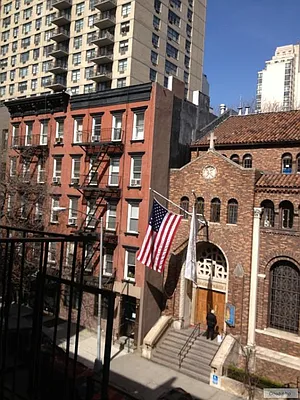 Rented by Charles Coutinho LLC | media 32