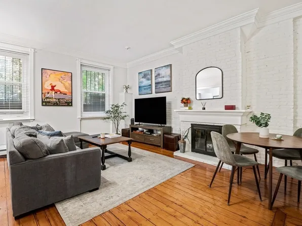 75 Marlborough St APT 1, Boston, MA 02116