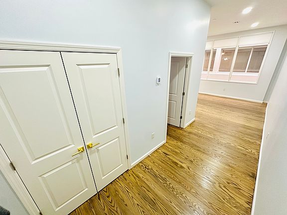 2nd image of 118 Baltimore St #305