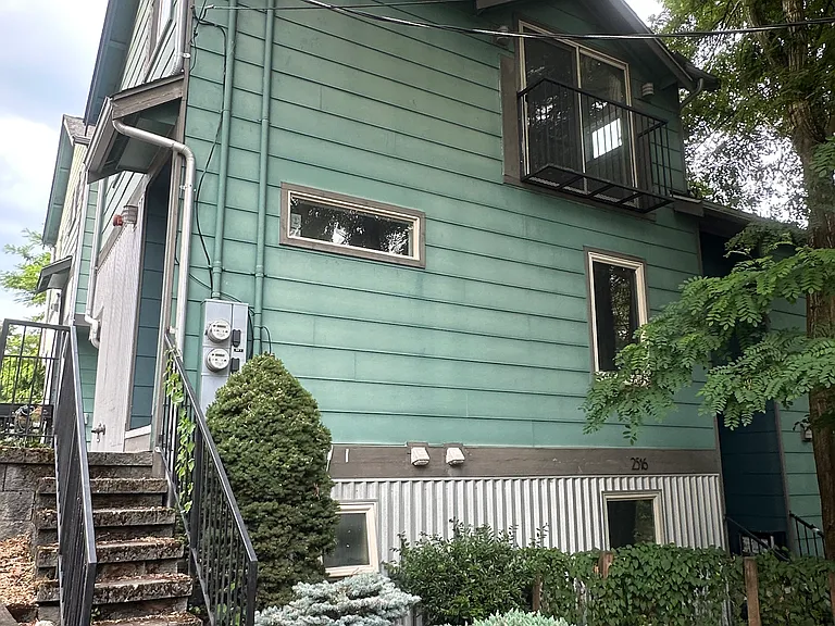 2516 E Denny Way #A1 — Photo 19