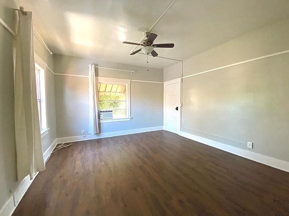 3rd image of 2617 Jeffries Ave #5