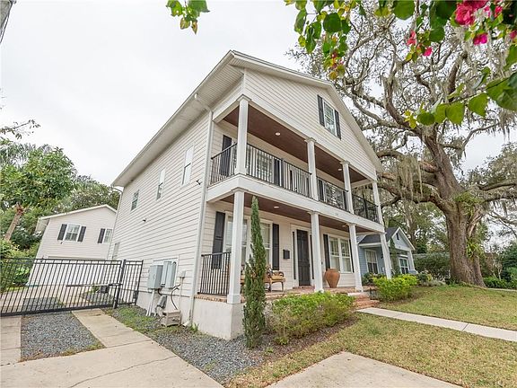 3rd image of 35 N Forest Ave