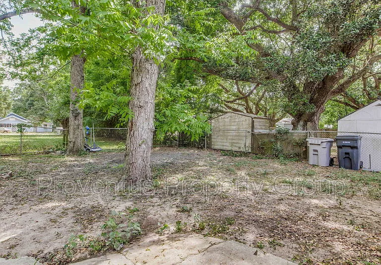 1261 Basin St — Photo 39