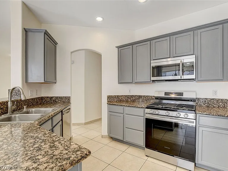 10261 Bentley Oaks Ave — Photo 18