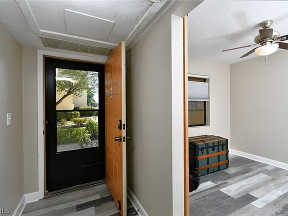 3rd image of 13240 White Marsh Ln APT 4