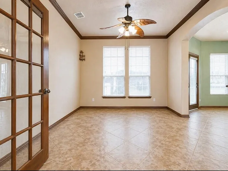 14215 Jaubert Ct — Photo 5