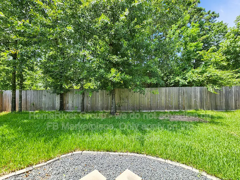 922 Fife Dr — Photo 16
