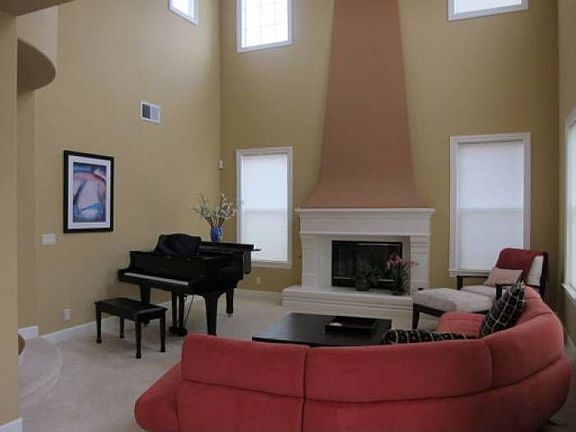 Living Room (View 1)