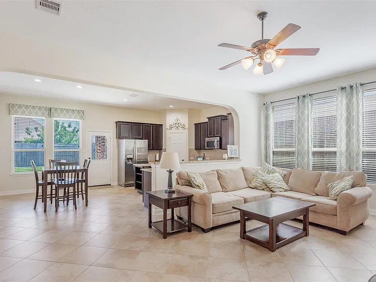 19826 Summit Crest Ct — Photo 7