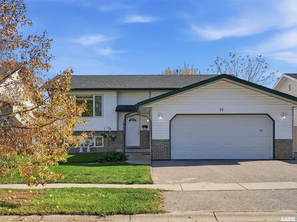 10 Turner Place, Prince Albert, SK S6X 1C1