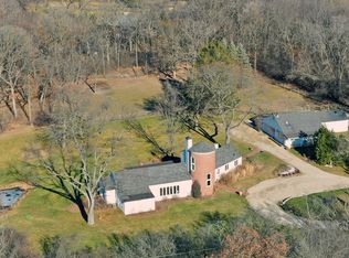 14540 W Old School Rd, Mettawa, IL 60048