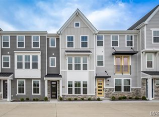 8915 Gateway Hts, Richmond Heights, MO 63144