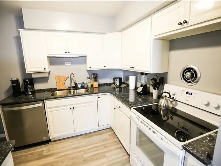 Kitchen ready for your favorite meal to be cooked in