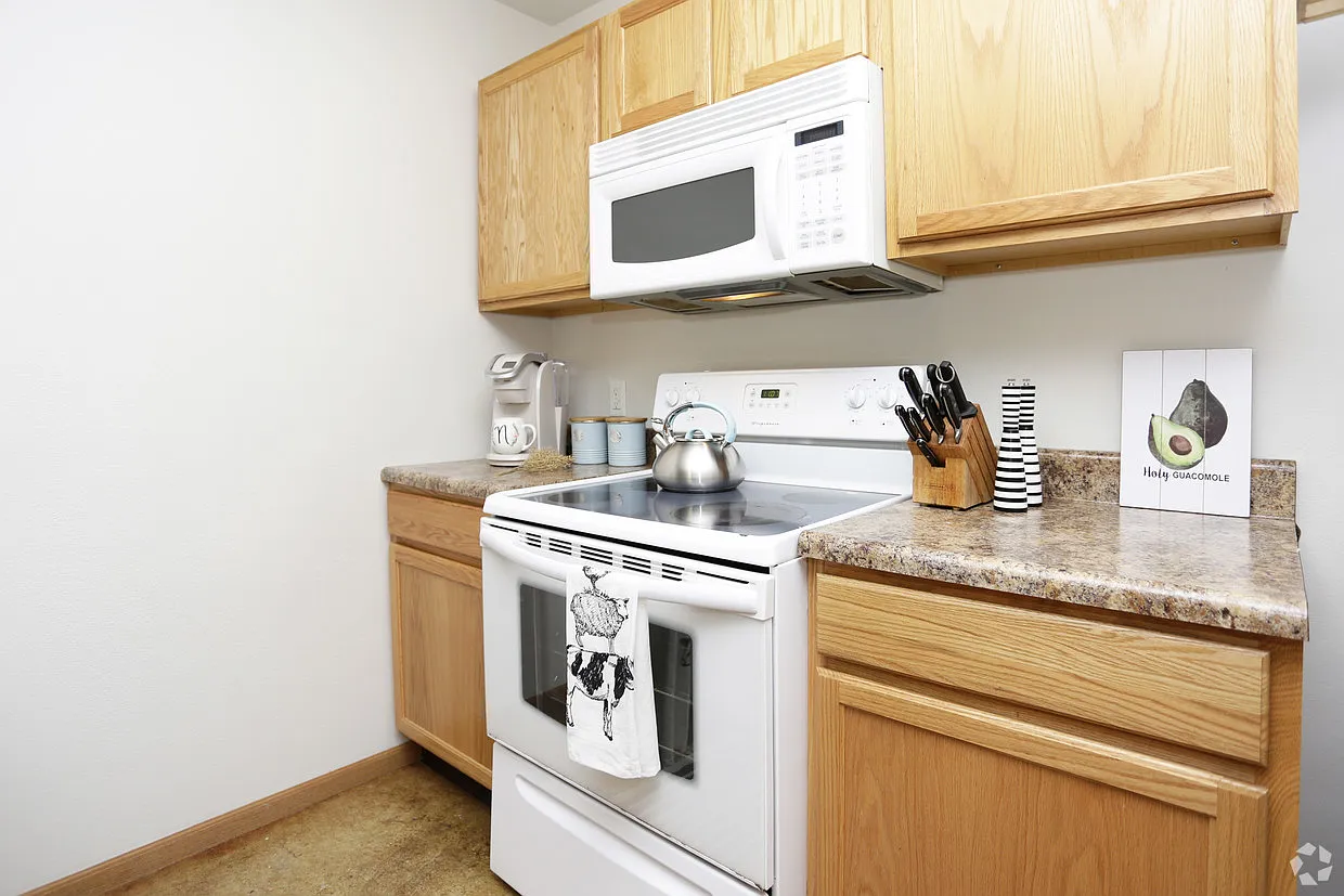 Conifer Creek Townhomes — Photo 3
