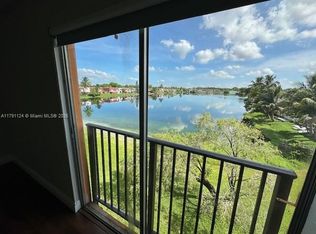315 NW 109th Ave APT 211, Miami, FL 33172