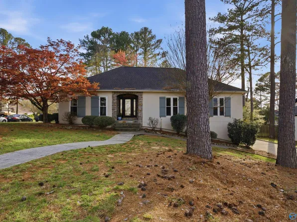 1928 Shellbrook Dr NW, Huntsville, AL 35806