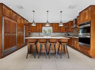 16405 SW 228th St, Miami, FL 33170