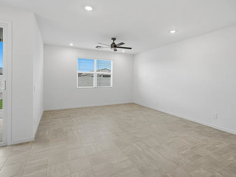2520 E Grenache Rd — Photo 29