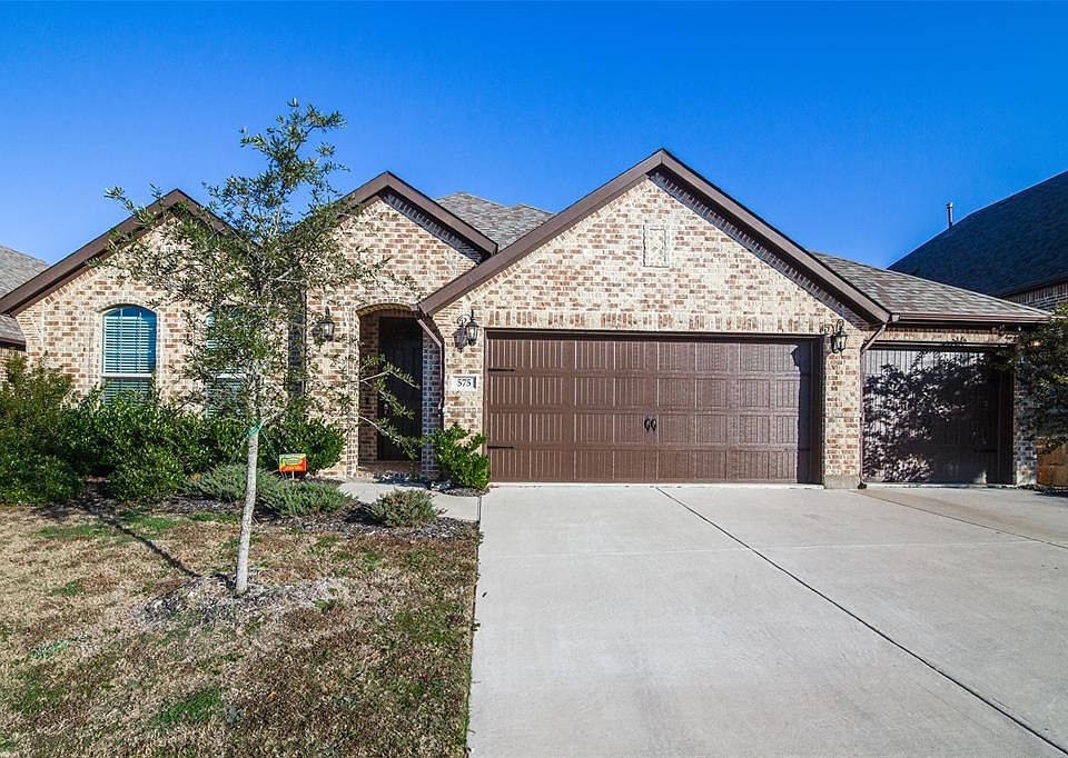 1st image of 575 Kara Dr