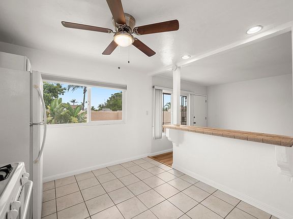 5th image of 4566 Marlborough Dr