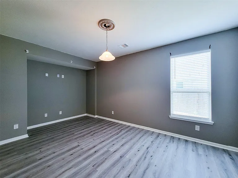 14202 Persimmon Woods Dr — Photo 23