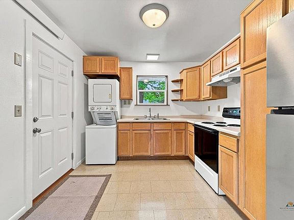 5th image of 1511 & 1515 Meade Ave