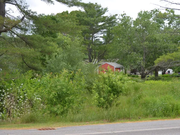 104 N North Temple Street, Lewiston, ME 04240